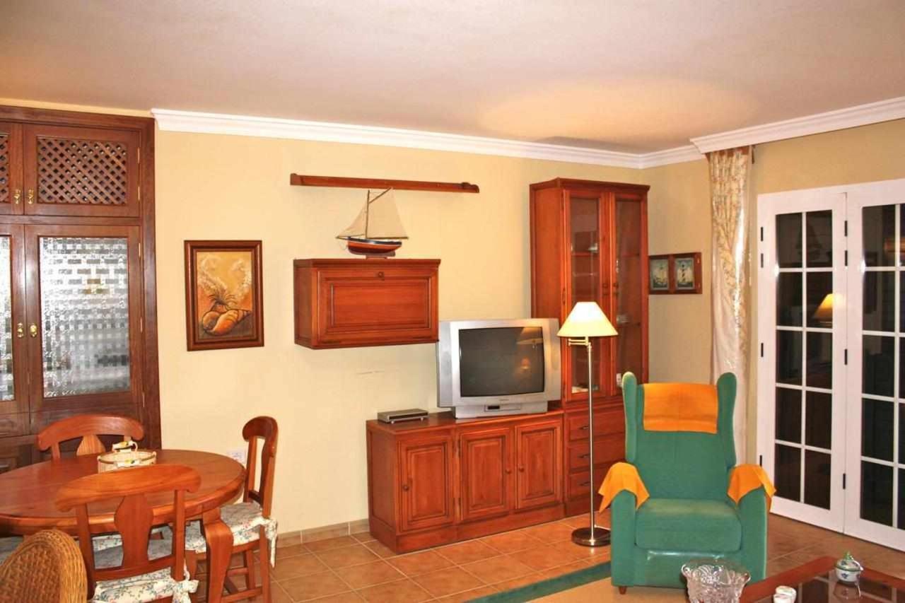 Apartamentos El Charcon Arrieta  Εξωτερικό φωτογραφία
